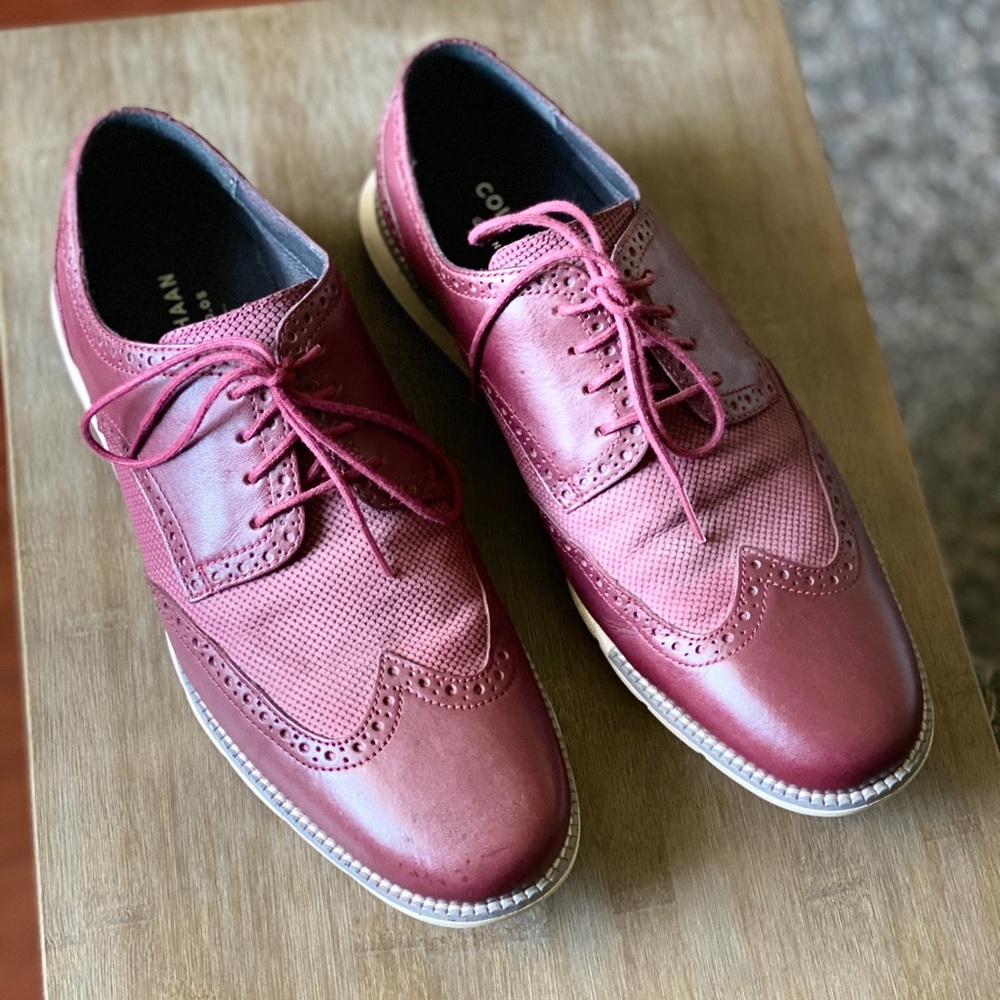 COLE HAAN Burgundy Wingtip Sneakers Size 11